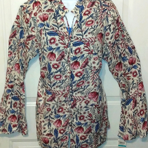 NWT☆STYLE & CO☆Plus Size Long Bell Sleeve Button Down Blouse☆0X - Picture 15 of 16